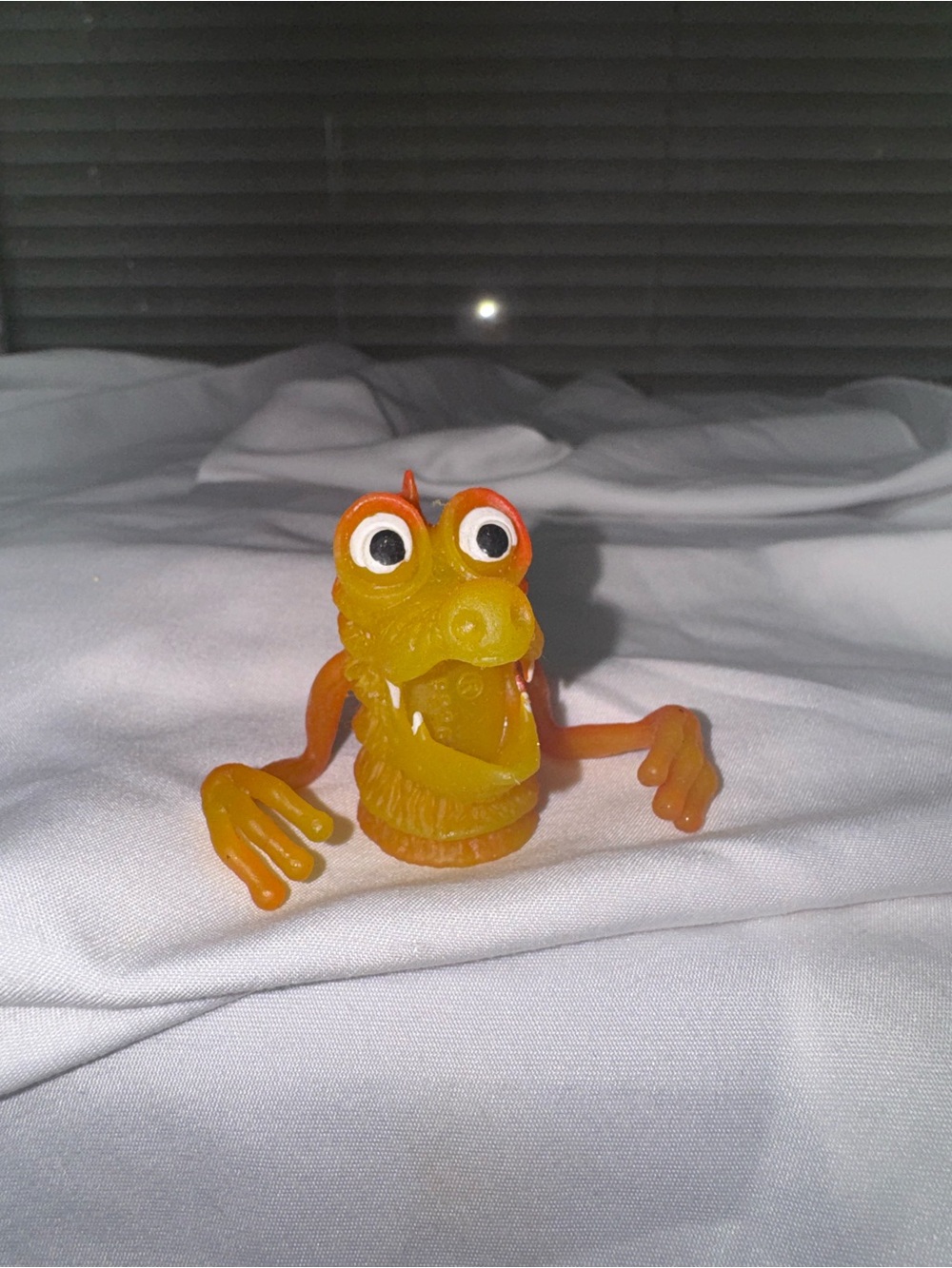 VTG HTF rubber monster finger puppet
